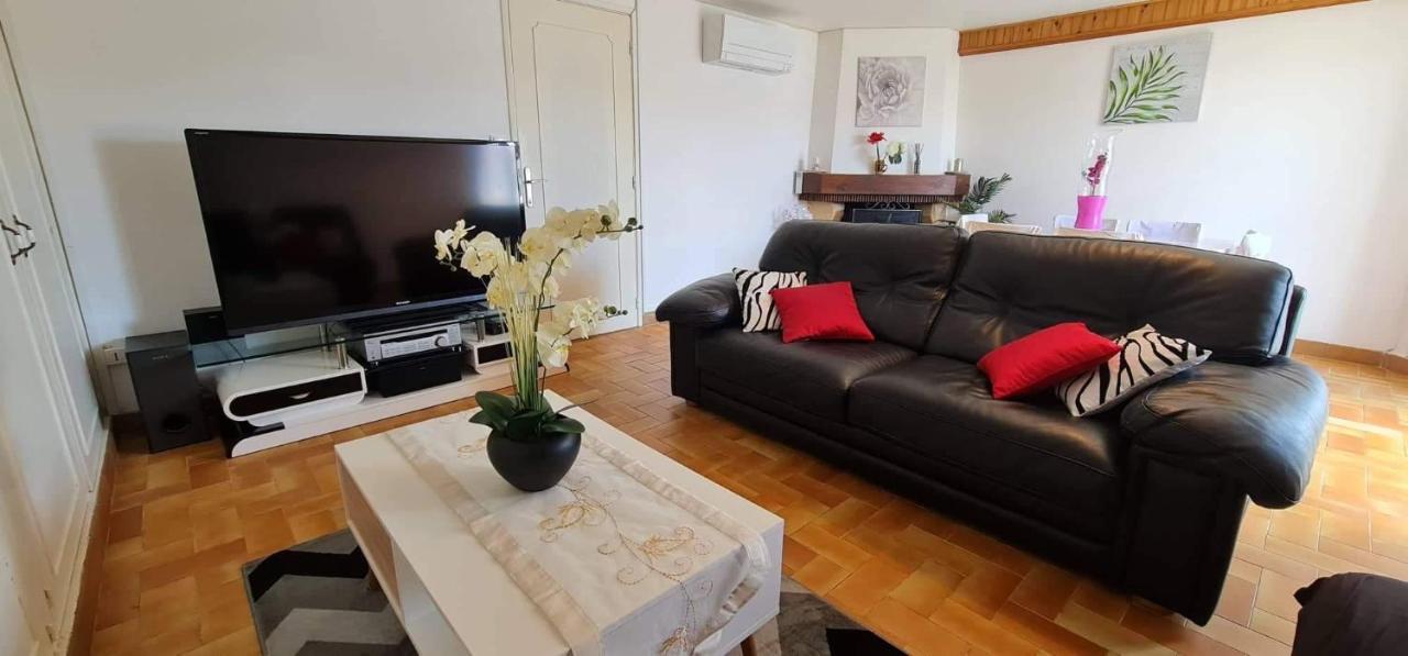 Belle Maison Avec Jardin Rdc T3 De 70M2 Vacances Ou Cure Thermale Rochefort Экстерьер фото