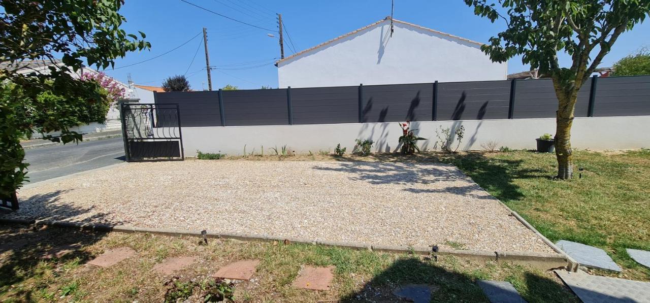 Belle Maison Avec Jardin Rdc T3 De 70M2 Vacances Ou Cure Thermale Rochefort Экстерьер фото